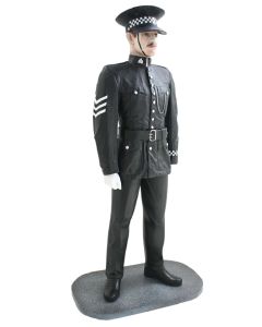 Britischer Polizist lebensgroß