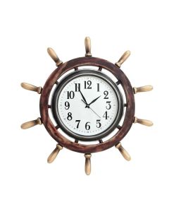 Schiffssteuer Uhr lebensgroß