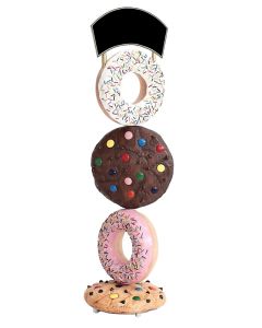 Kekse und Donuts mit Angebotsschild vergrößert