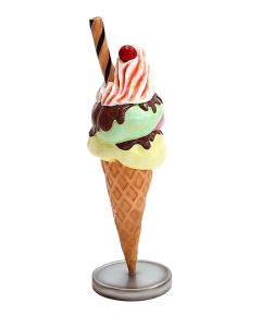 Eis mit Röhrchen groß vergrößert