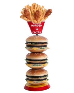 3 Burger mit Hühnchen und Pommes vergrößert