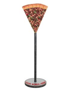 Pizzastück auf Ständer vergrößert