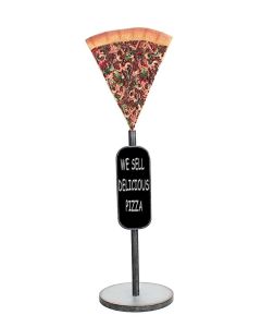 Pizzastück auf Ständer mit Angebotsschild vergrößert