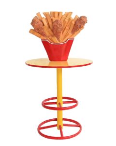 Hühnchen und Pommes Tisch klein vergrößert
