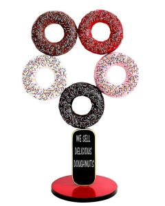 5 Donuts auf Ständer mit Angebotstafel vergrößert