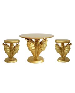 Goldener Eiscremetisch mit Hockern klein vergrößert