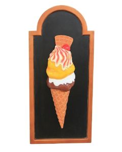 Angebotstafel Eis mit Waffel vergrößert