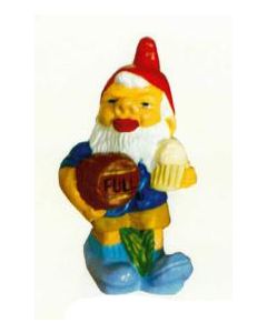 zufriedener Gartenzwerg mit Bierglas und Fass verkleinert