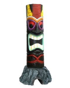 Tiki Maske auf Stein 10 lebensgroß