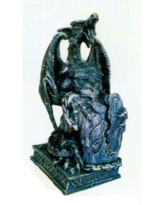 gothischer Drache zerreißt Grabstein verkleinert