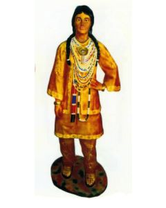 hübsche Indianerin lebensgroß