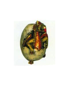 stehender Drache ist aus Ei geschlüpft verkleinert