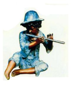junges Kind spielt Flöte blau verkleinert
