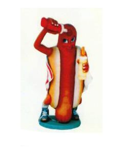kleines Hotdog mit Senf und Ketschup vergrößert