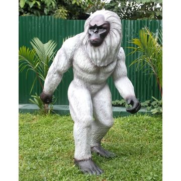 Yeti lebensgroß
