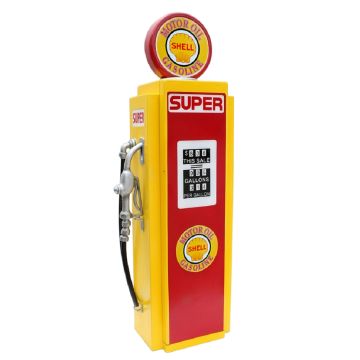 Retro Tankstelle Gelb Rot als Schrank verkleinert