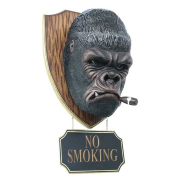Gorillakopf mit Zigarre und *No Smoking*Schild lebensgroß