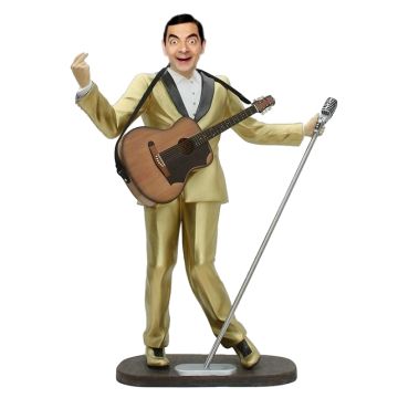 Mr Bean als Elvis im goldenen Anzug mit Mikro lebensgroß